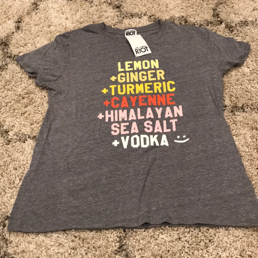 NWT Riot Gray Graphic VODKA T-Shirt